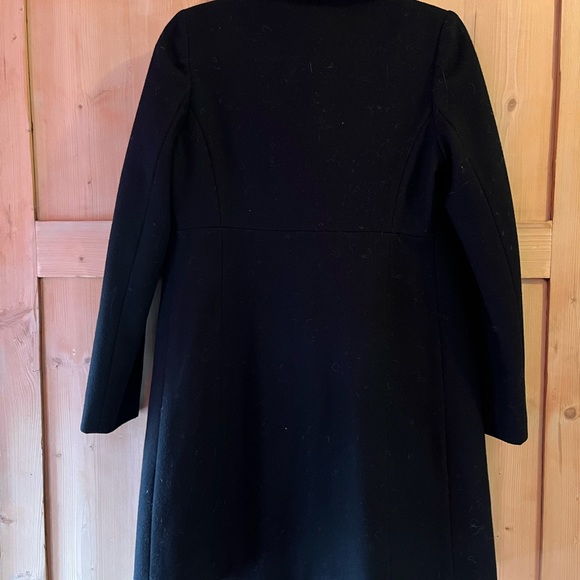 DKNY black coat with detachable teddy collar, size 2 - Picture 3 of 5